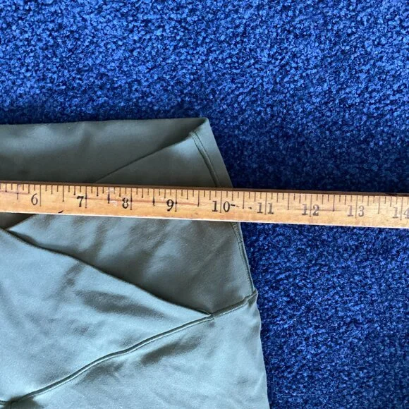 Green Offline by Aerie High Rise Long Inseam Yoga Pants - Medium - Picture 4 of 6